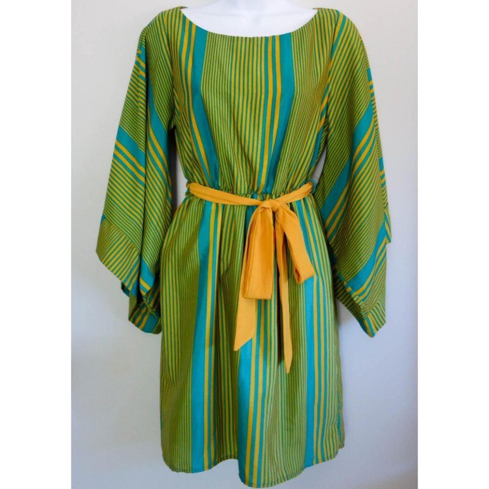 Pink Owl Bell Sleeve Kimono Dress Green Size Small